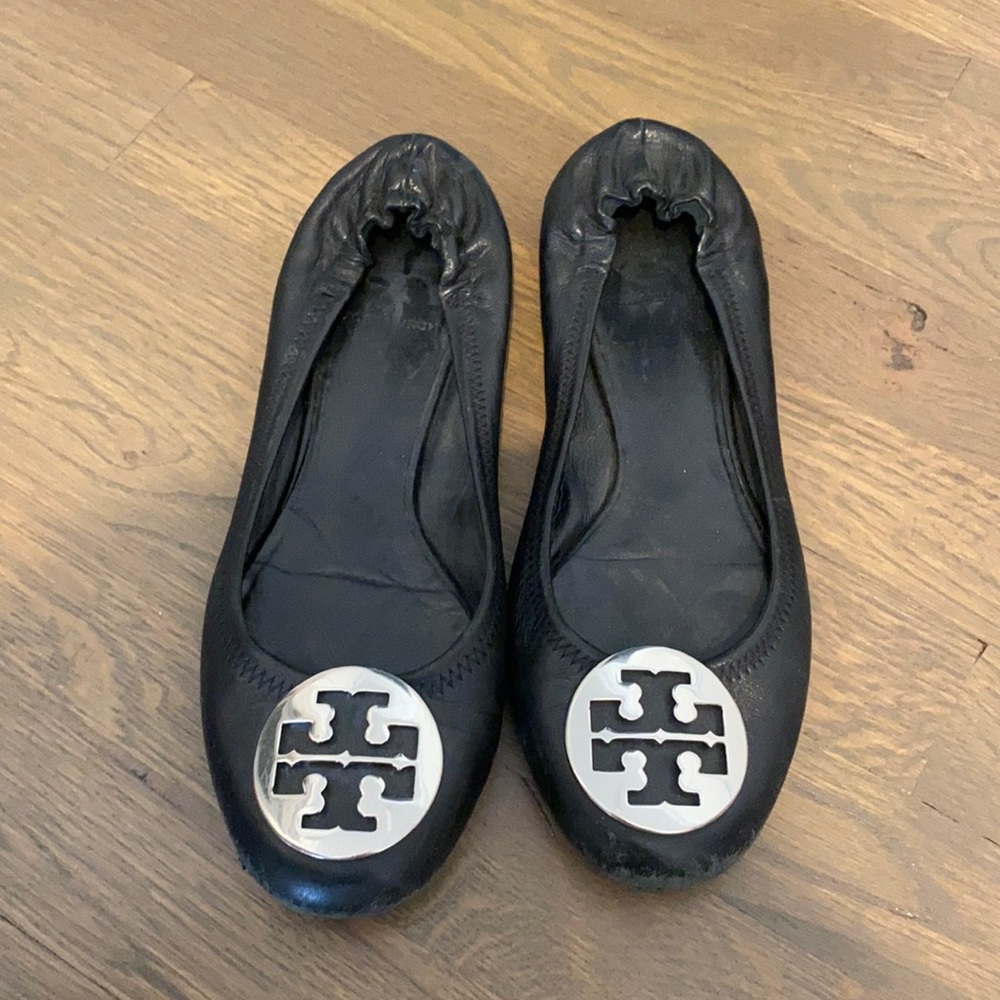 Tory Burch flats - black - size 8